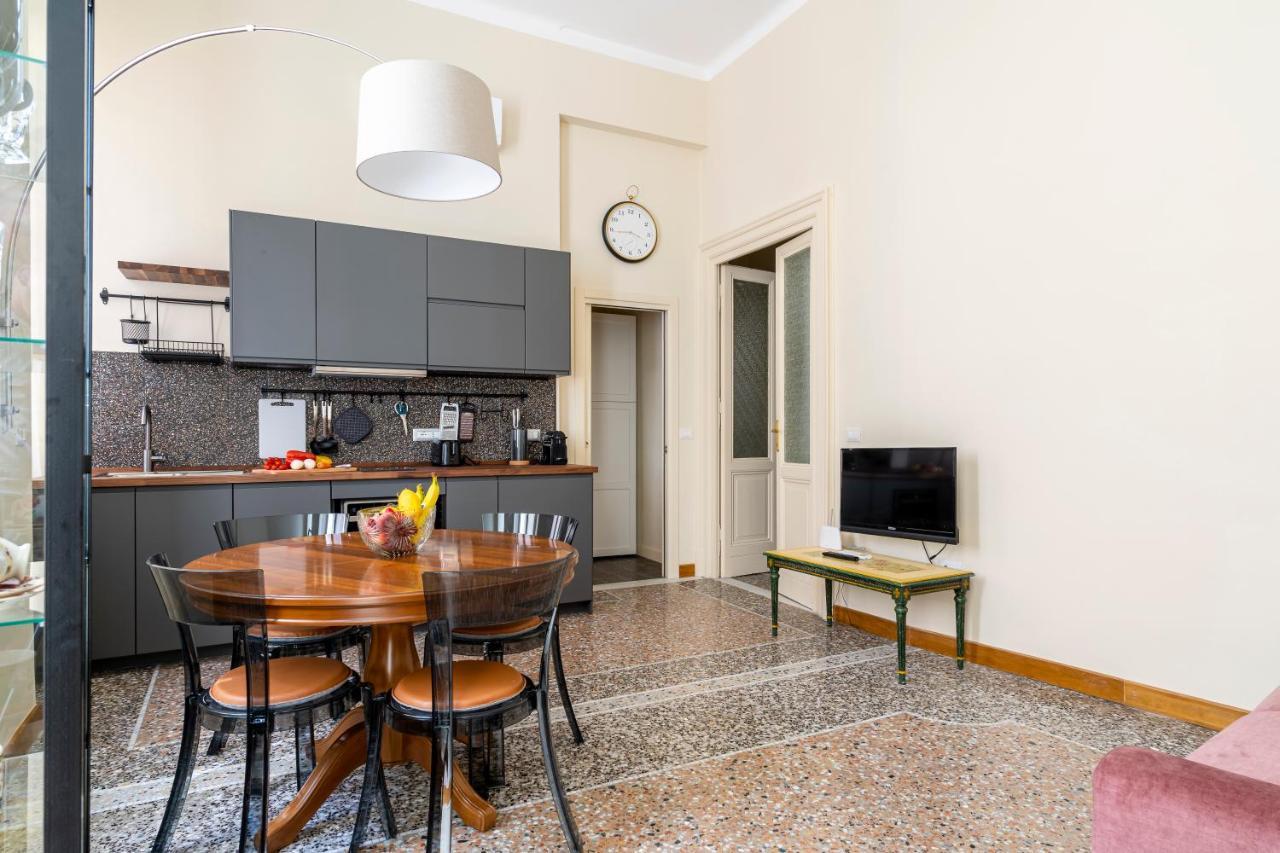 Livorno Central Flat-2 Min Walk The Cathedral! Esterno foto